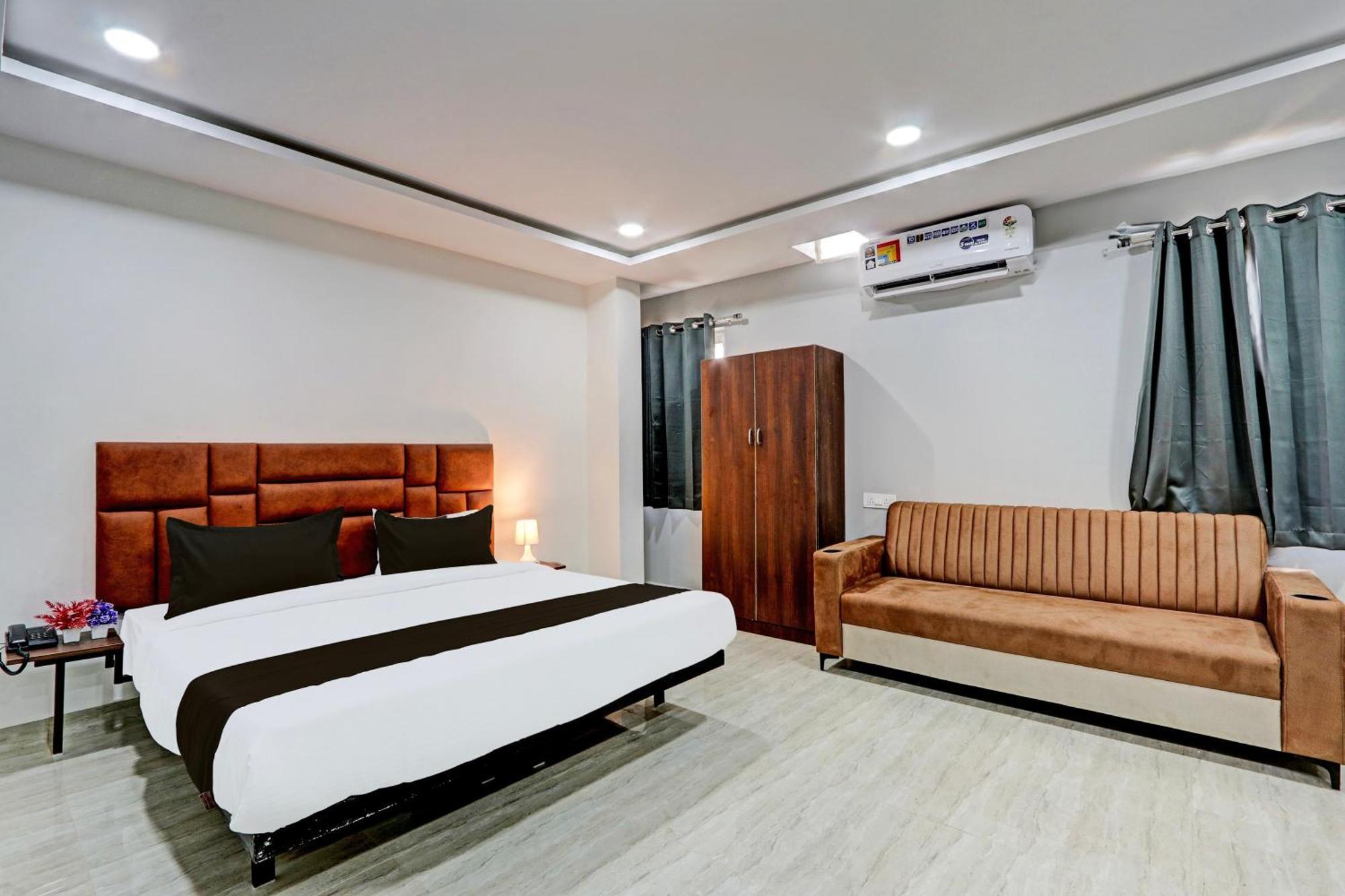Super Hotel O Lavish Tranquil Hyderabad Exterior photo