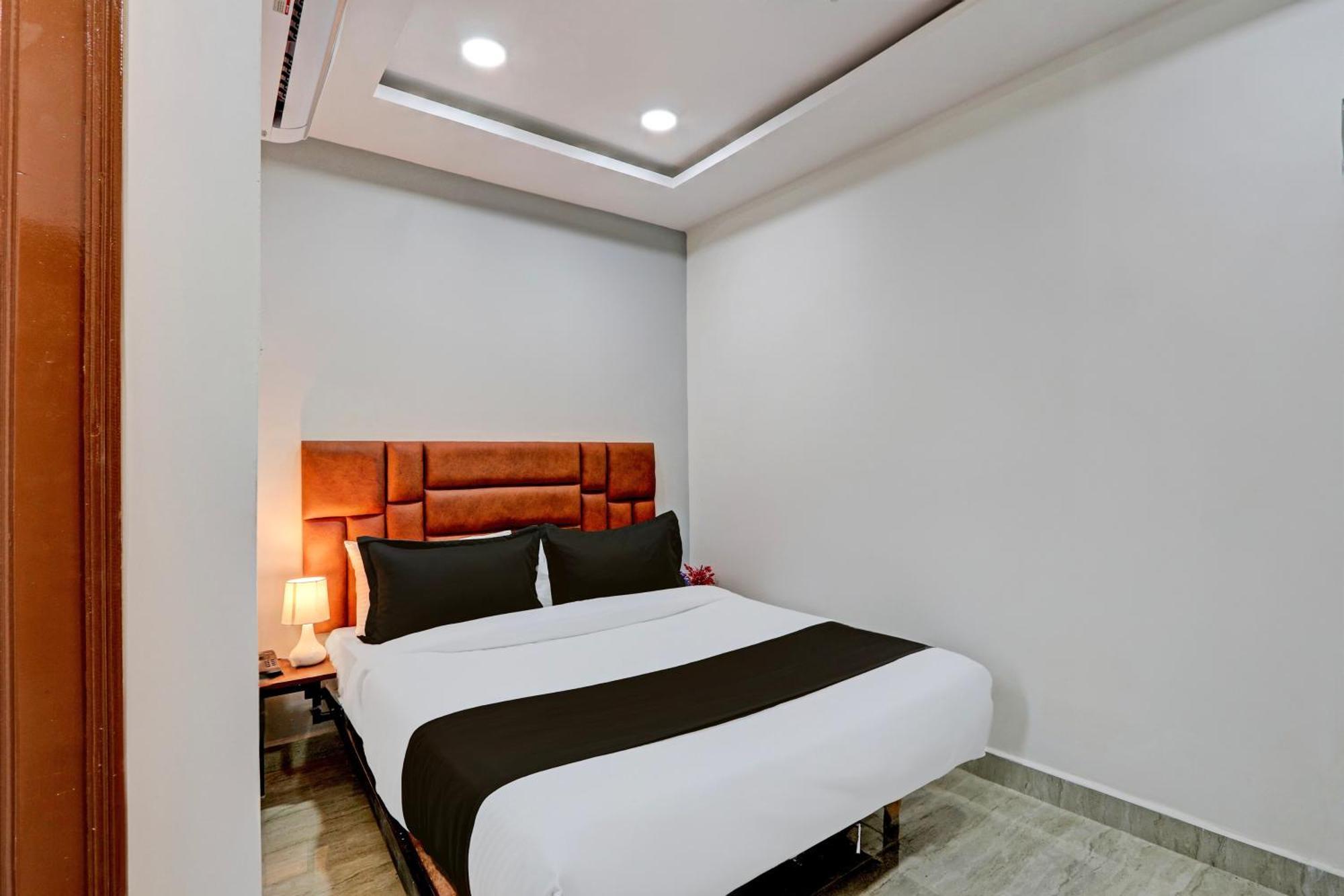 Super Hotel O Lavish Tranquil Hyderabad Exterior photo